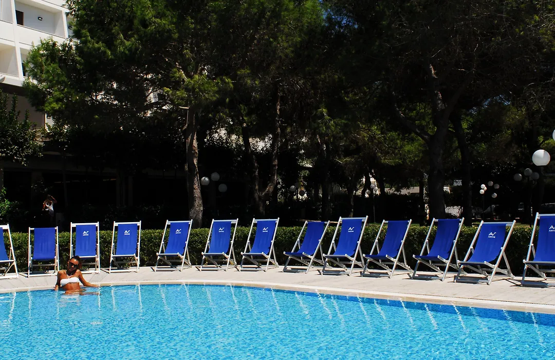 Hotel Club Astor-1